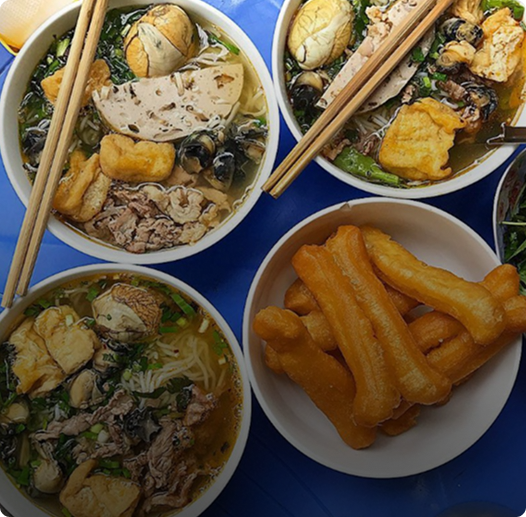 Bún ốc Hàng Khoai đêm