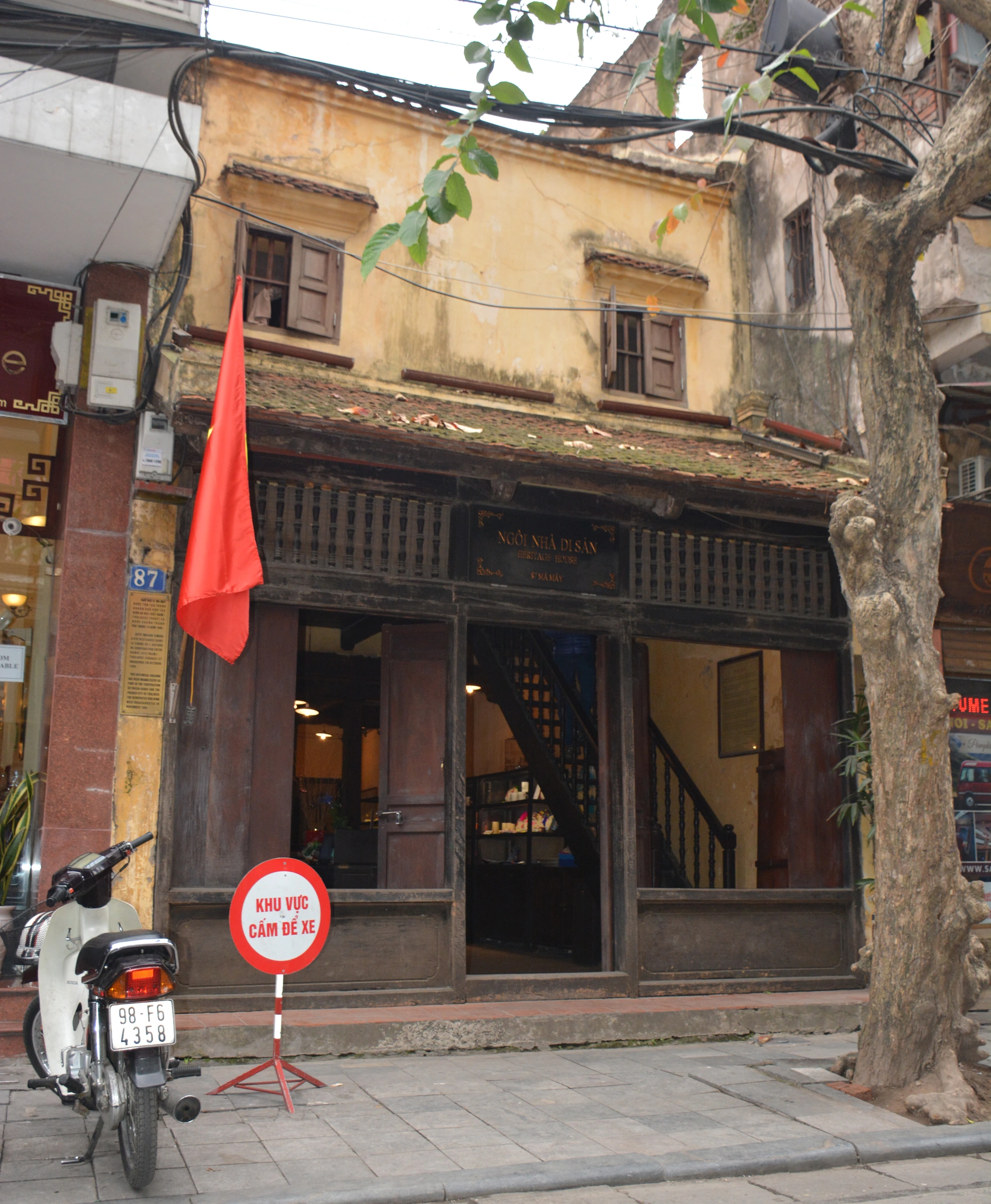 Ngôi nhà cổ di sản