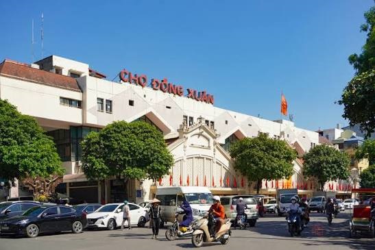 Chợ Đồng Xuân & Khám phá 36 Phố Phường
